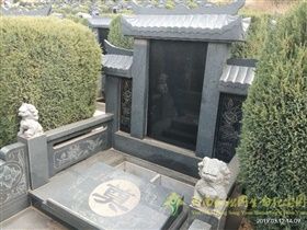 云南公墓中的活人墓和死人墓有什么不同？都有什么講究？